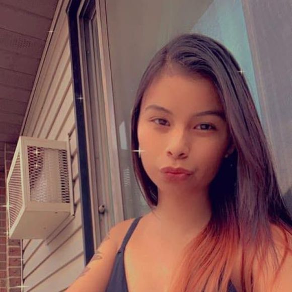 Meet your Posher, Krystal - Picture 1 of 1